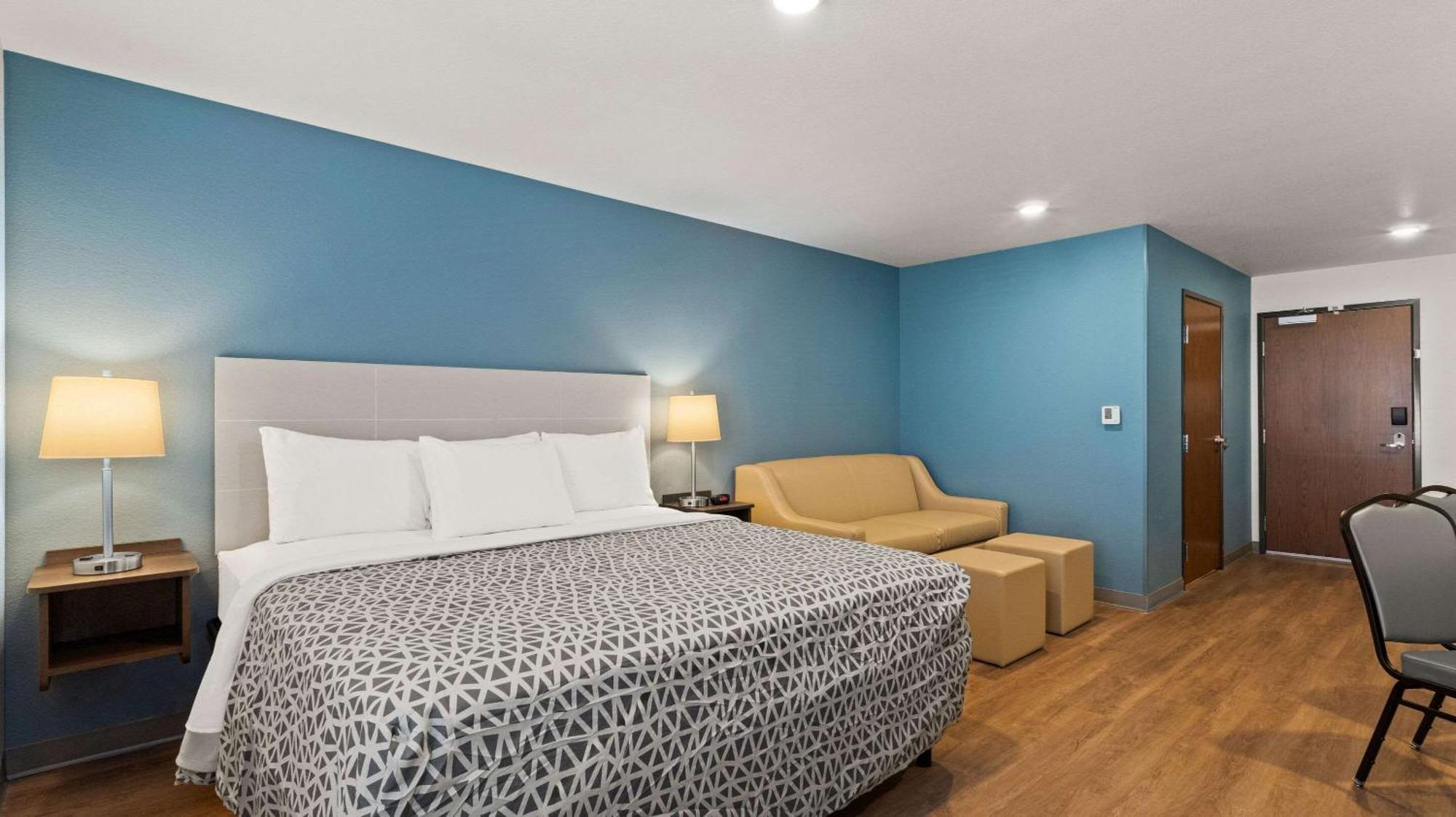 Woodspring Suites Greeley Εξωτερικό φωτογραφία