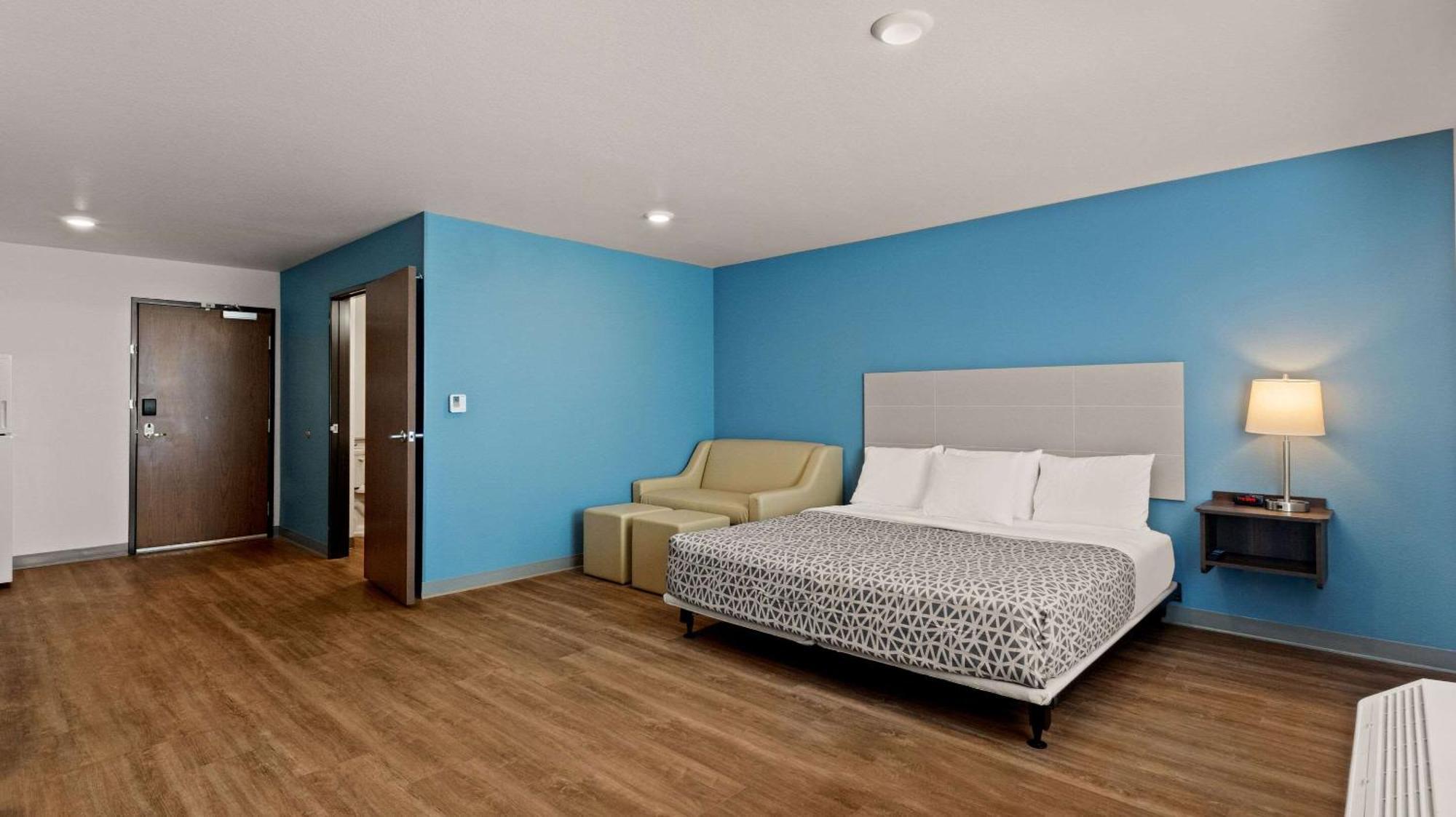 Woodspring Suites Greeley Εξωτερικό φωτογραφία